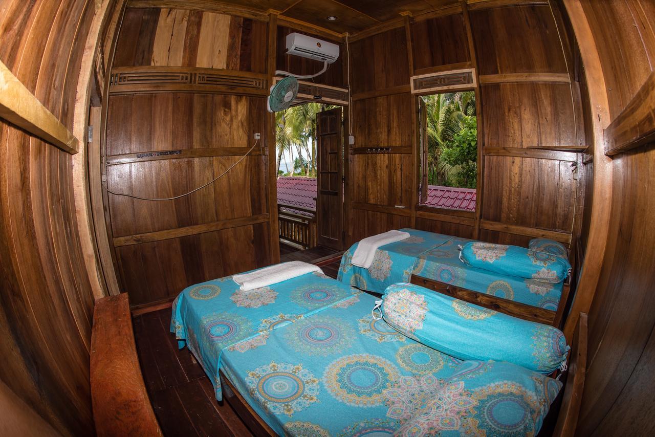 Puri Asu Resort Palau Asu Dış mekan fotoğraf